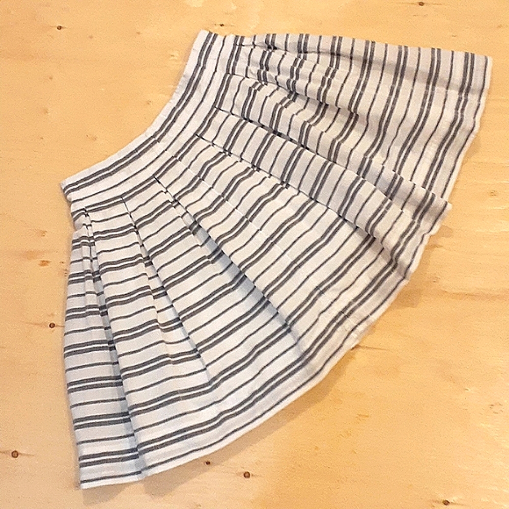 3 for $25 Bundle Sale- Gap Cotton Striped Skirt, Size 4